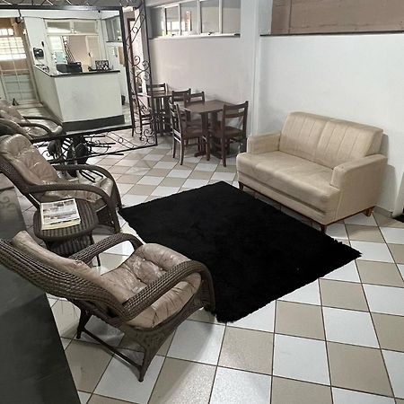 Premium Center Hotel Betim Esterno foto