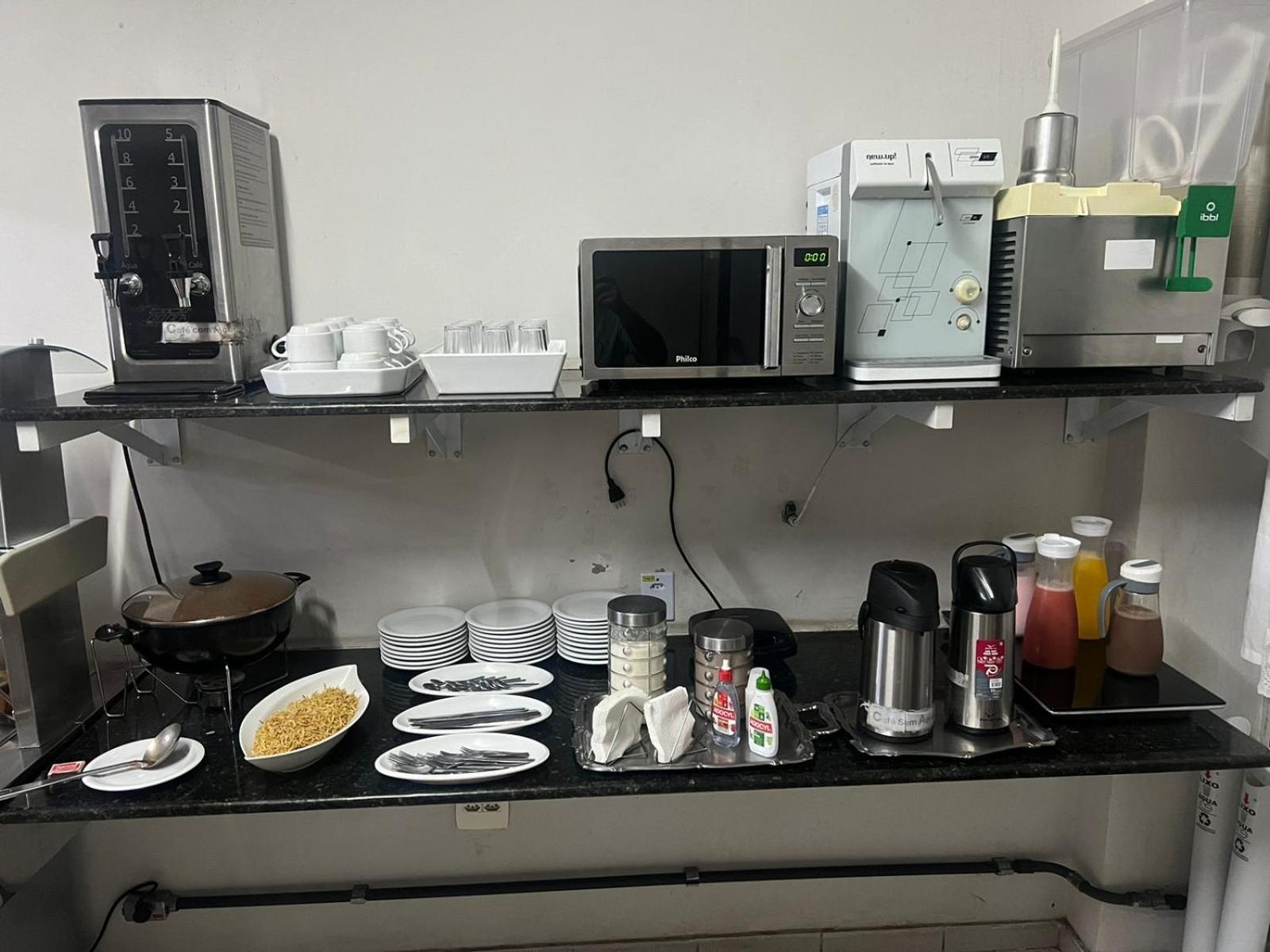 Premium Center Hotel Betim Esterno foto