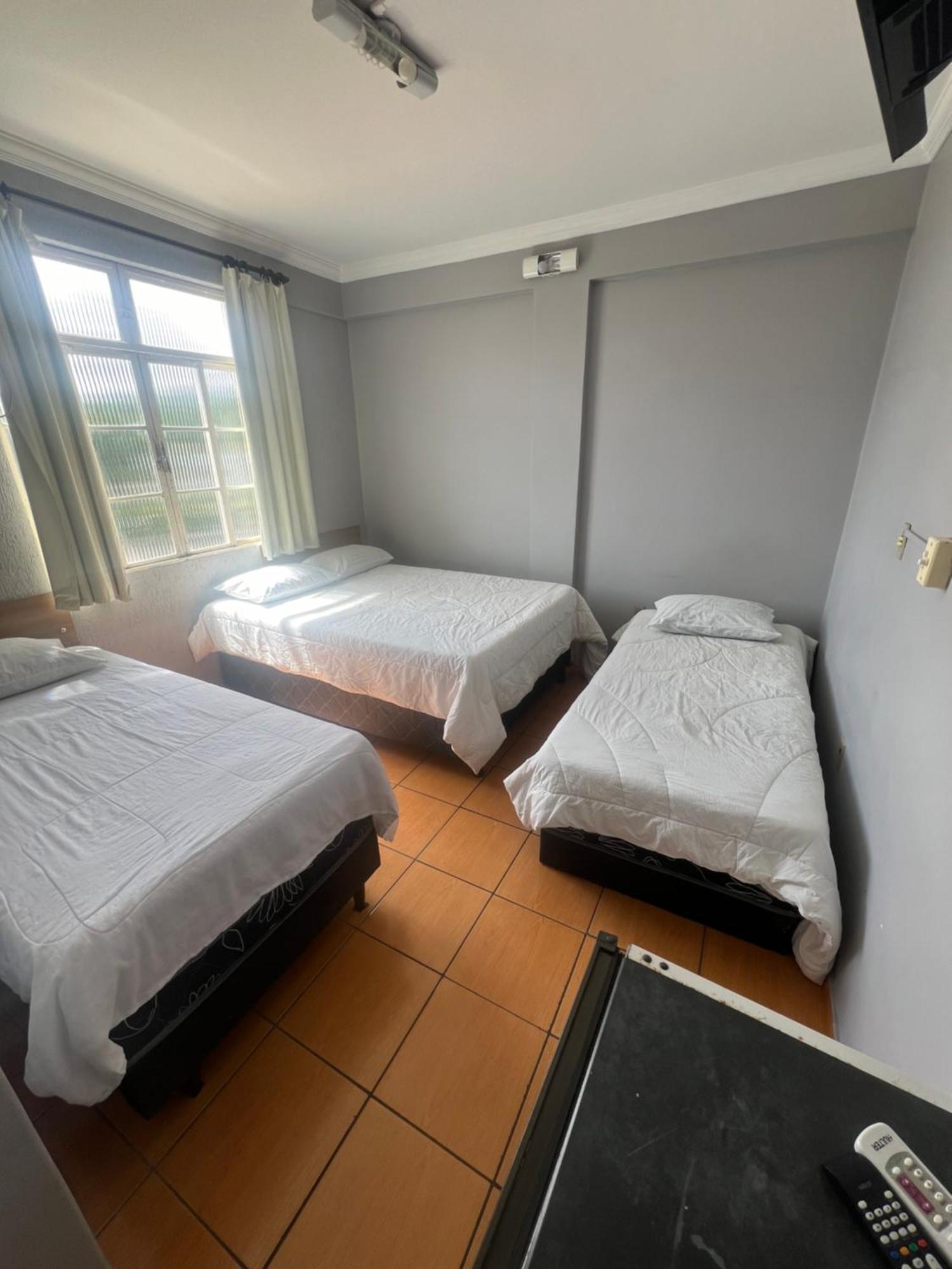 Premium Center Hotel Betim Esterno foto