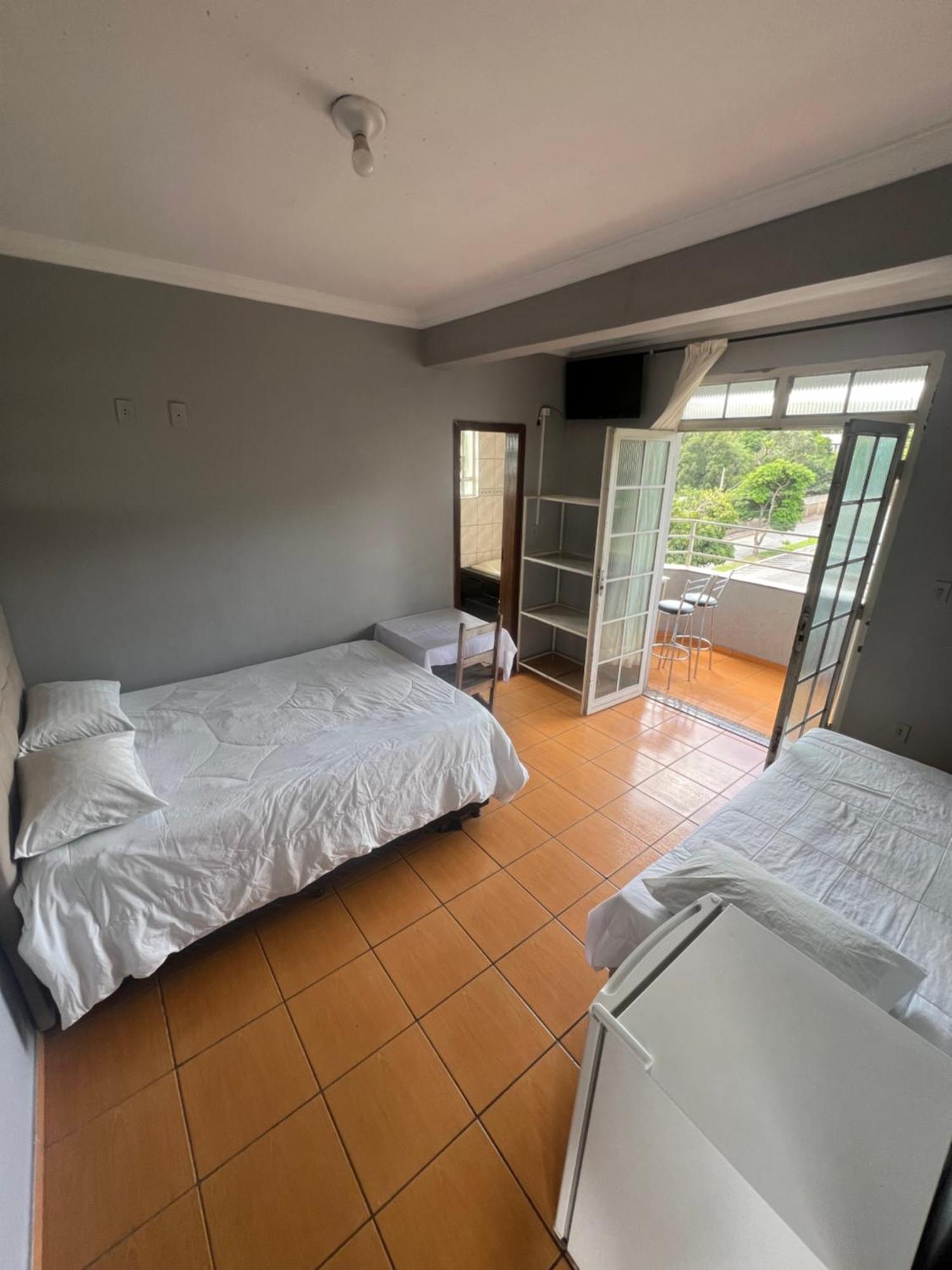 Premium Center Hotel Betim Esterno foto