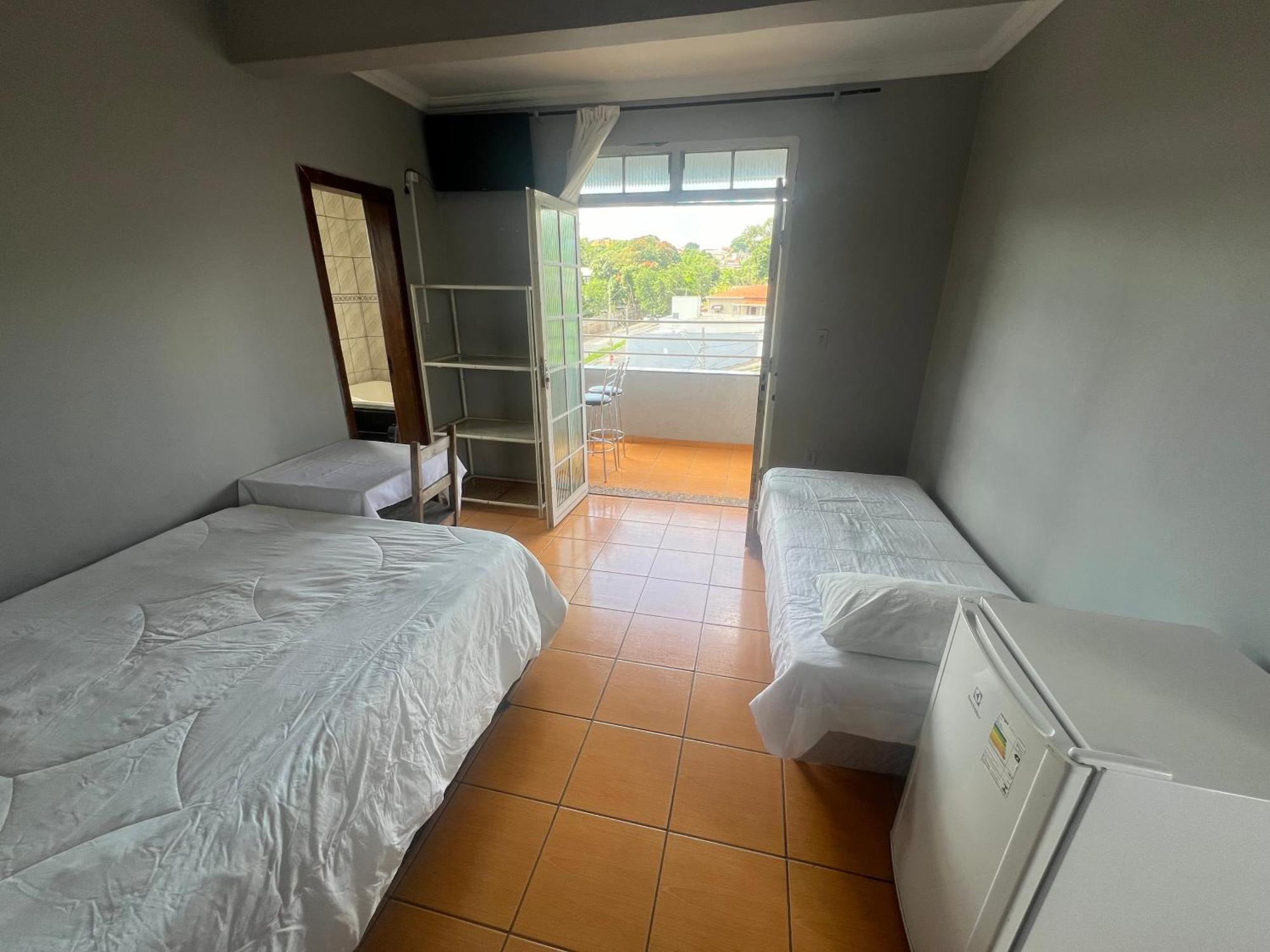 Premium Center Hotel Betim Esterno foto