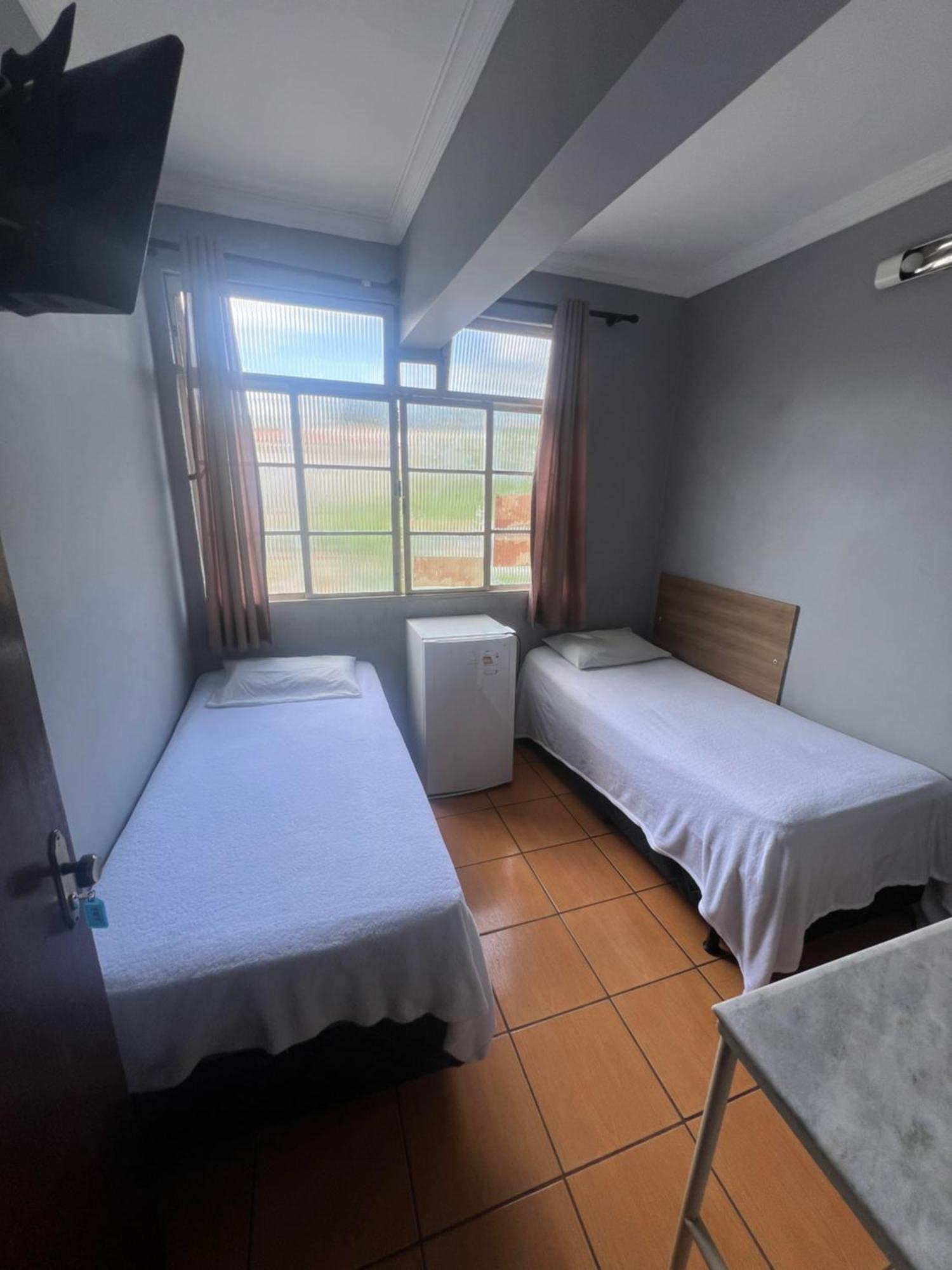 Premium Center Hotel Betim Esterno foto