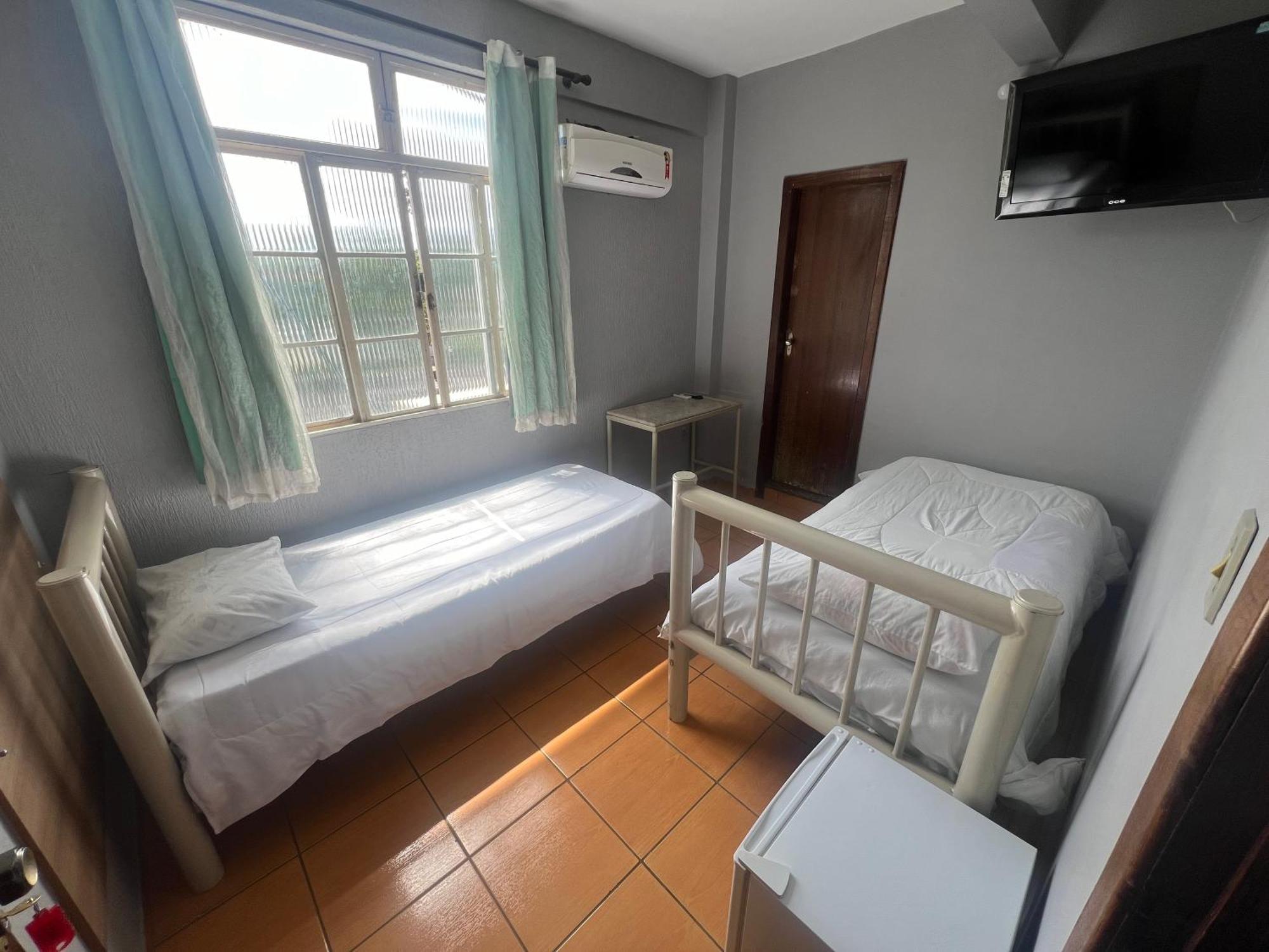 Premium Center Hotel Betim Esterno foto